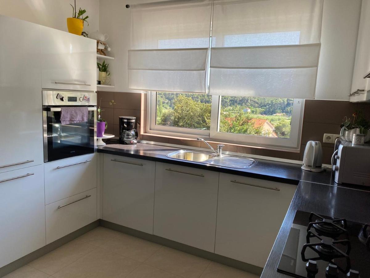 Apartman Ana Kampor Luaran gambar
