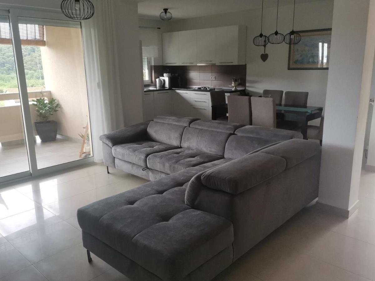 Apartman Ana Kampor Luaran gambar